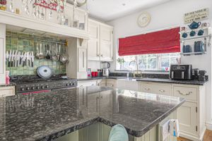 Photo 21- click for photo gallery